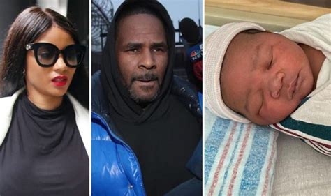 ava lee kelly|R. Kelly Clears Up Joycelyn Savage Baby Rumor